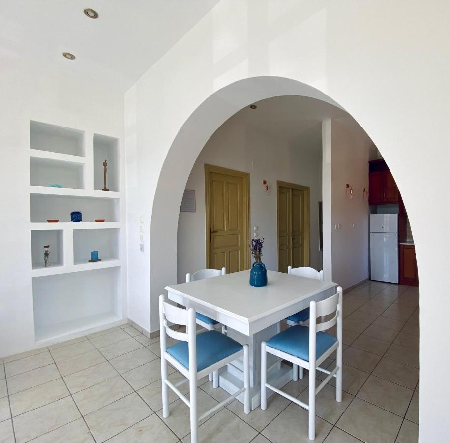 Apartamento To Petrino Meyísti Exterior foto