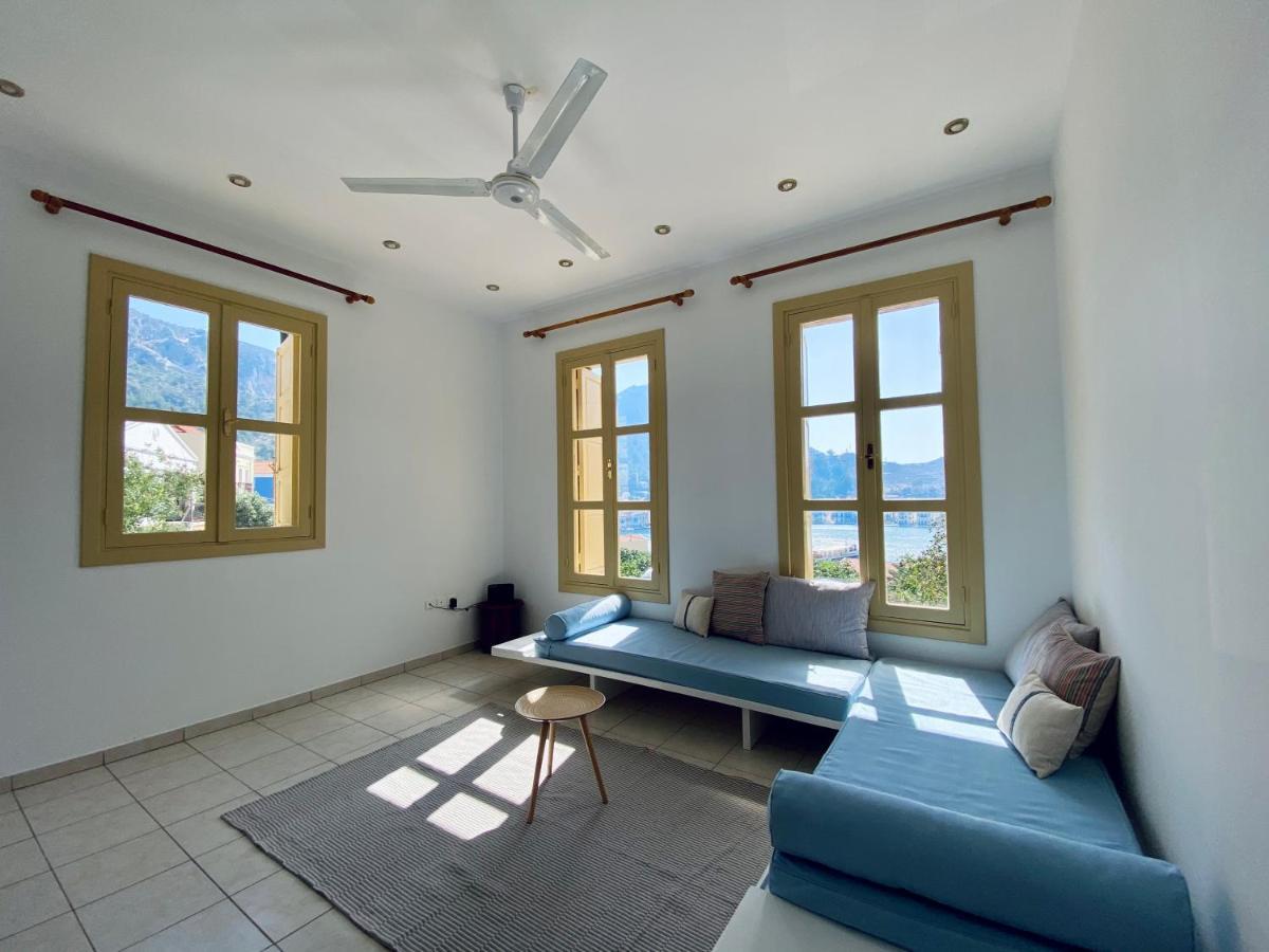 Apartamento To Petrino Meyísti Exterior foto
