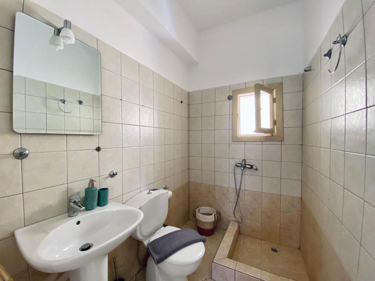 Apartamento To Petrino Meyísti Exterior foto