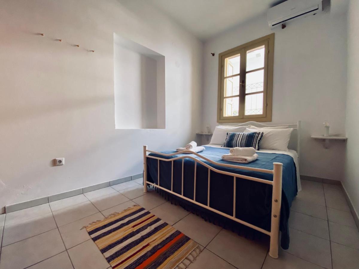 Apartamento To Petrino Meyísti Exterior foto