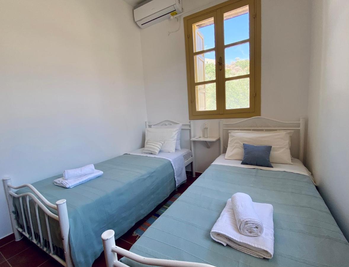 Apartamento To Petrino Meyísti Exterior foto