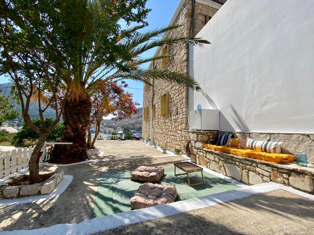 Apartamento To Petrino Meyísti Exterior foto